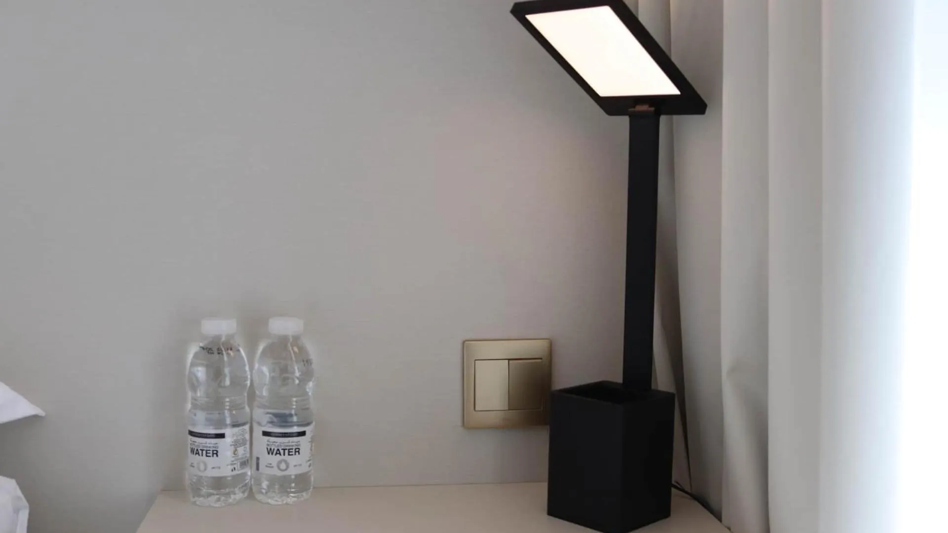 1 Bedroom Luxury Apt By Aj Aljada Šardžá Apartmán