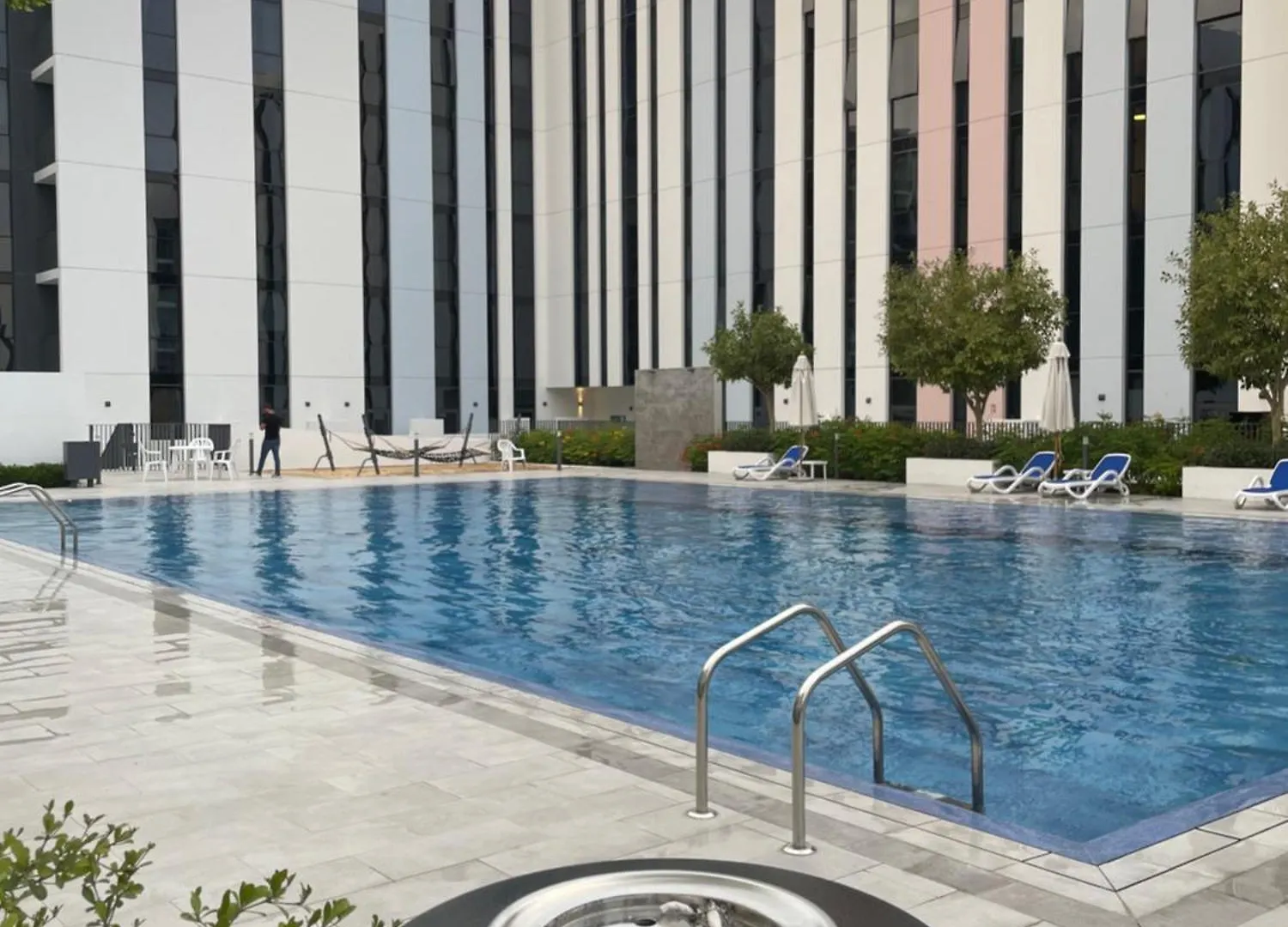 1 Bedroom Luxury Apt By Aj Aljada シャルジャ アラブ首長国連邦